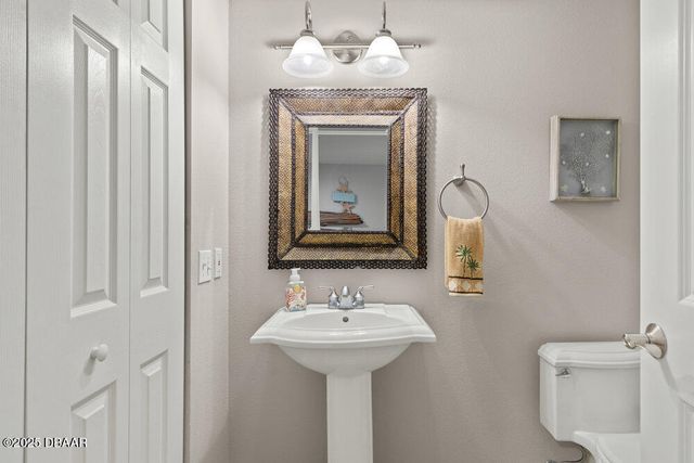 3811 S Atlantic Ave Unit 201, Daytona Beach Shores, FL 32118