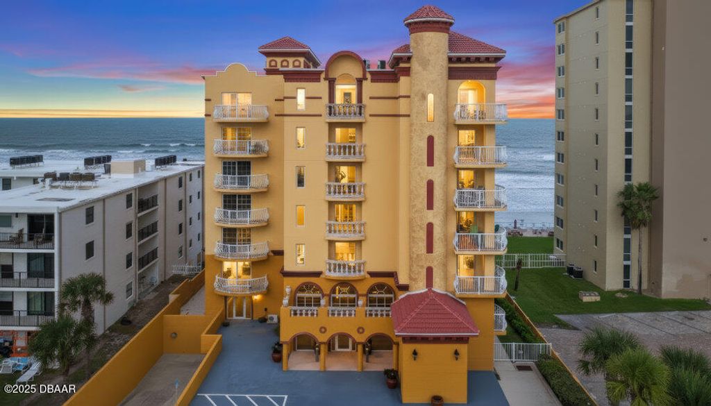 3811 S Atlantic Ave Unit 201, Daytona Beach Shores, FL 32118