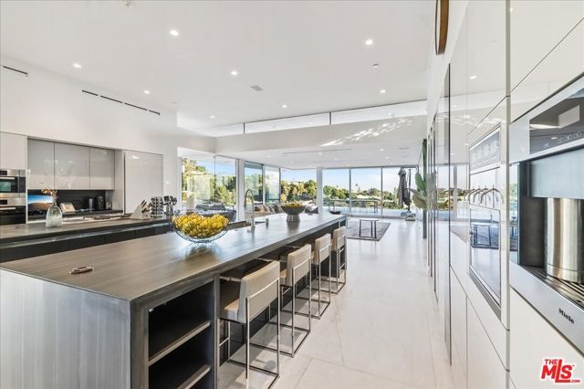 1620 Carla, Beverly Hills, CA 90210