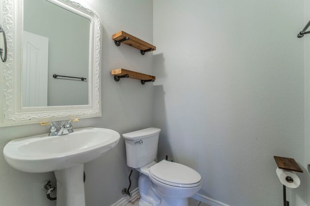 9 Losana Court, Mansfield, TX 76063