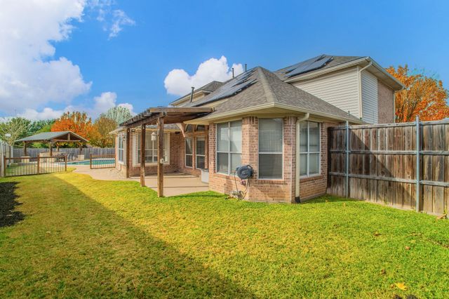 9 Losana Court, Mansfield, TX 76063