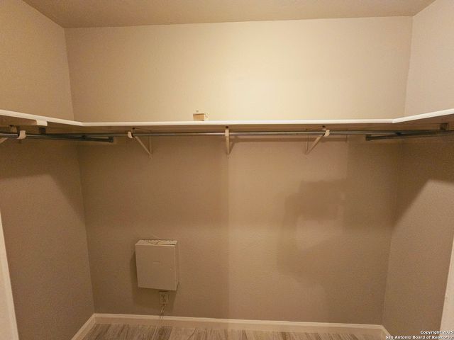 2319 fox meadow, San Antonio, TX 78251