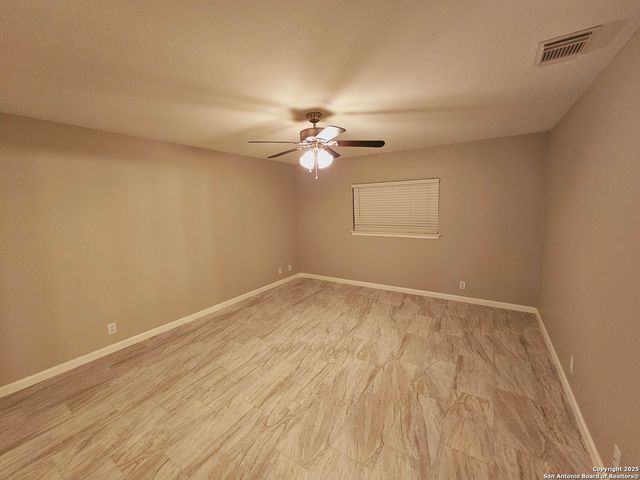 2319 fox meadow, San Antonio, TX 78251