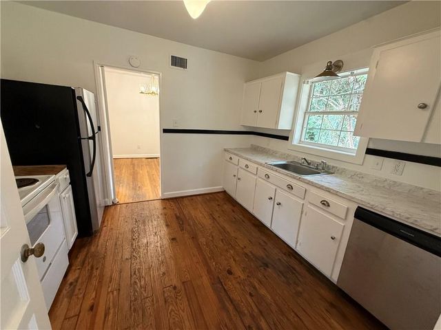 126 Batre Lane, Mobile, AL 36608