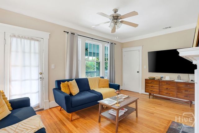 44 E 55th Street, Savannah, GA 31405