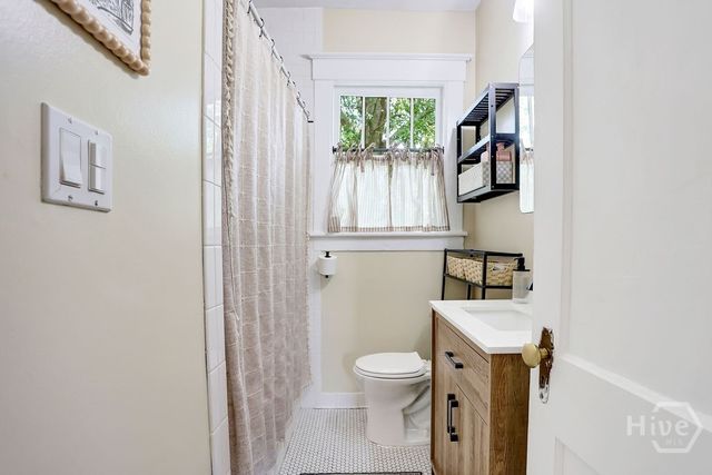 44 E 55th Street, Savannah, GA 31405
