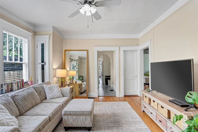 44 E 55th Street, Savannah, GA 31405