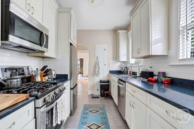 44 E 55th Street, Savannah, GA 31405