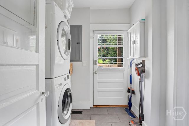 44 E 55th Street, Savannah, GA 31405