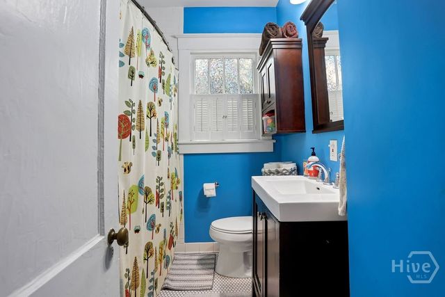 44 E 55th Street, Savannah, GA 31405