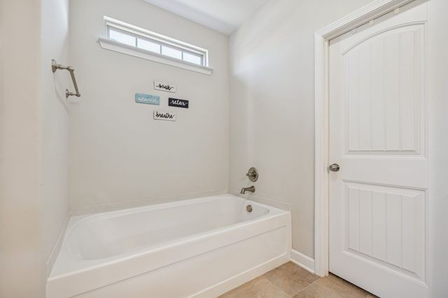 1600 Inverness Dr, Spring Hill, TN 37174