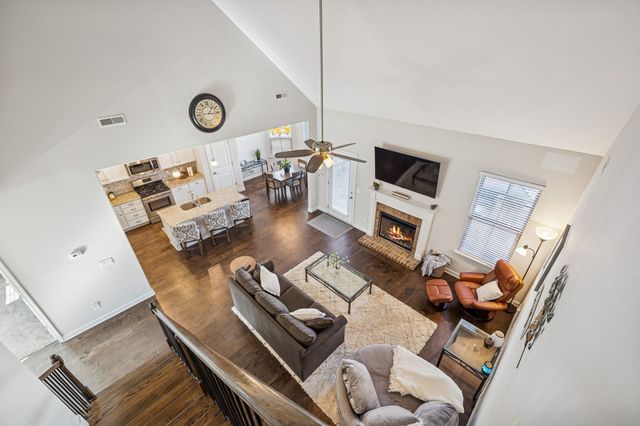 1600 Inverness Dr, Spring Hill, TN 37174