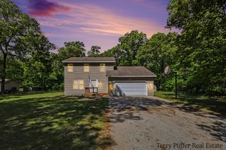 351 N Hilton Park Road, Egelston Twp, MI 49442