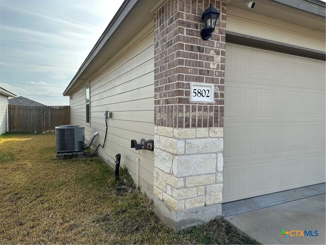 5802 Harriet Tubman Avenue, Killeen, TX 76543