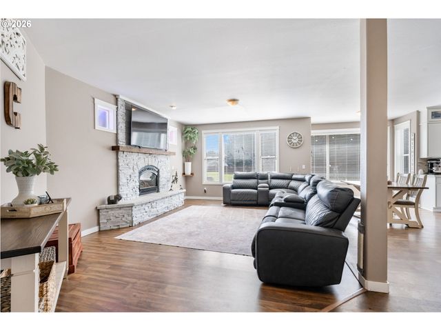15002 90th St E, Puyallup, WA 98372