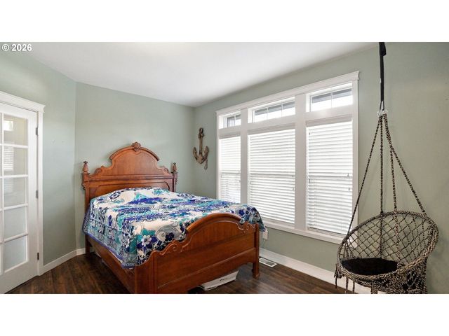 15002 90th St E, Puyallup, WA 98372