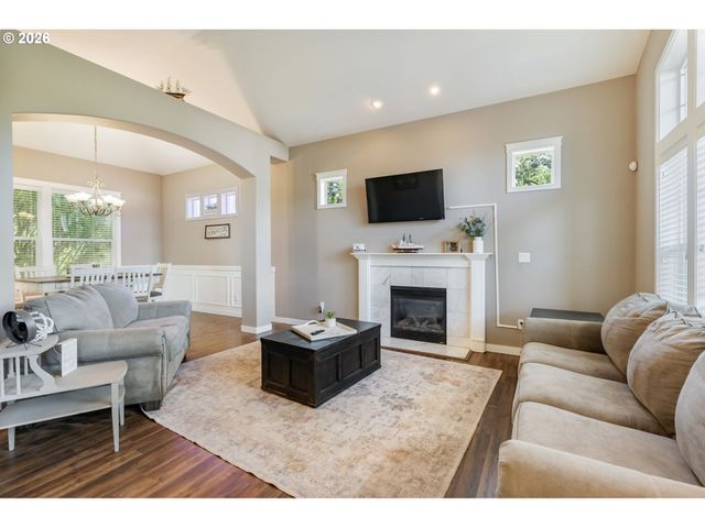 15002 90th St E, Puyallup, WA 98372