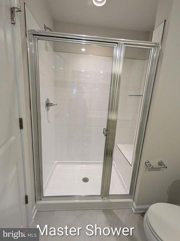 217 MONTEITH DR, Winchester, VA 22601