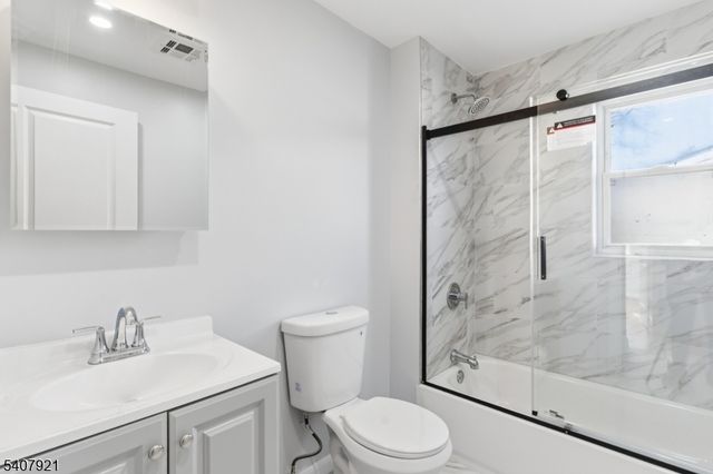 387 Broughton Ave, Bloomfield Twp., NJ 07003