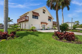 4837 Tarpon AVE, Bonita Springs, FL 34134