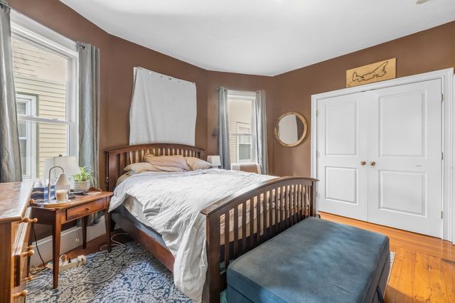 71 Romsey St 2, Boston, MA 02125