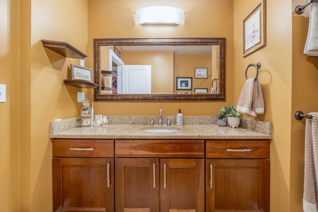 71 Romsey St 2, Boston, MA 02125