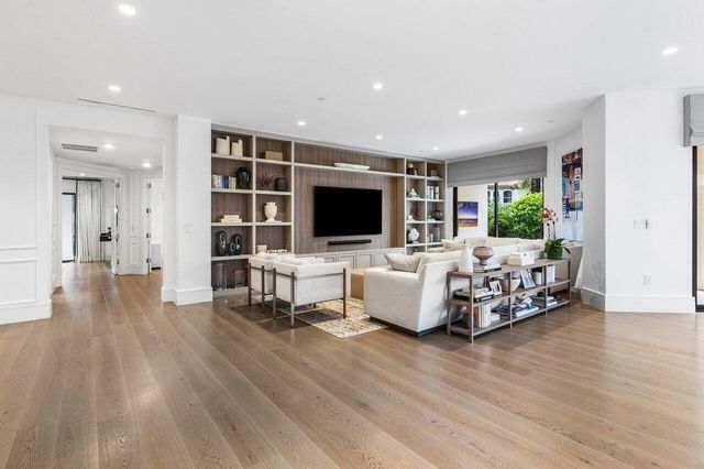 7383 Orangewood Lane 501, Boca Raton, FL 33433