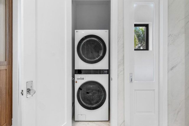 7383 Orangewood Lane 501, Boca Raton, FL 33433