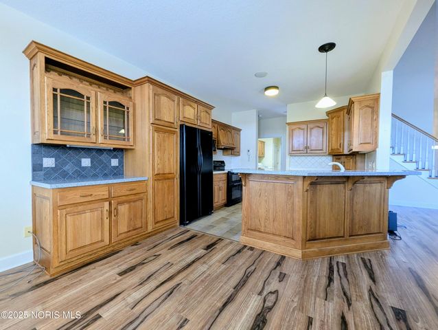 301 N Pointe Drive, Archbold, OH 43502