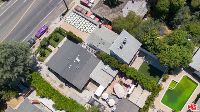 5541 Fallbrook Avenue, Woodland Hills (los Angeles), CA 91367