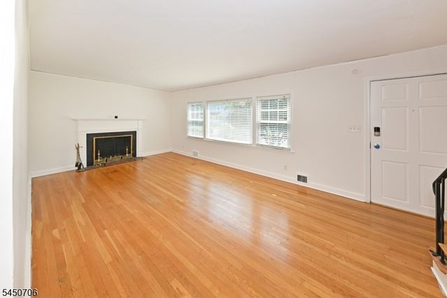 149 Seton Pl, South Orange Village Twp., NJ 07079