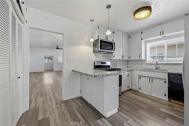 & 238 W 22nd, Merced, CA 95340