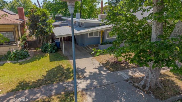 & 238 W 22nd, Merced, CA 95340
