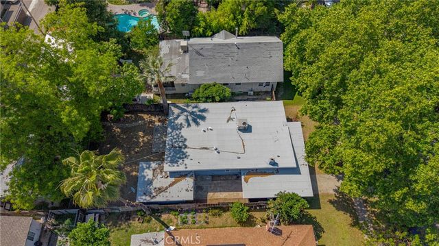 & 238 W 22nd, Merced, CA 95340