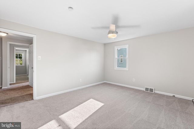 3428 OAK LN, Brookhaven, PA 19015
