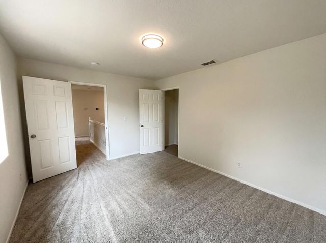 2262 Railway Cir, Gold River, CA 95670