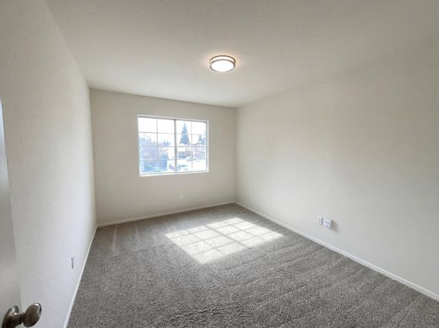 2262 Railway Cir, Gold River, CA 95670