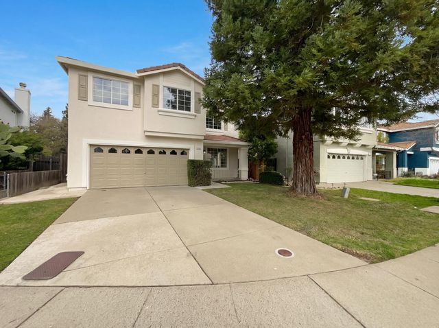 2262 Railway Cir, Gold River, CA 95670