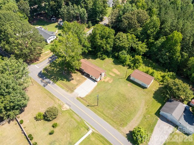 151 Old Gregory Lane, Lancaster, SC 29720