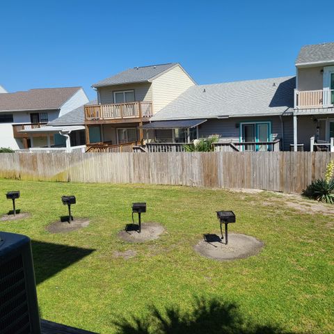 8436 Gulf Boulevard UNIT 714, Navarre, FL 32566