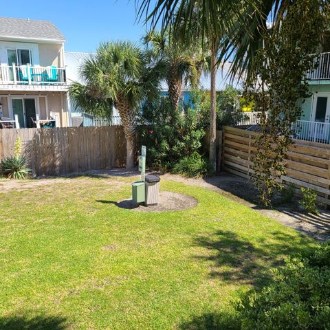8436 Gulf Boulevard UNIT 714, Navarre, FL 32566