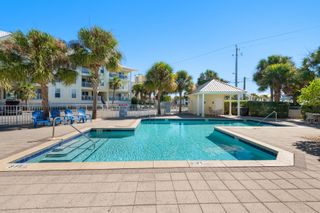 8436 Gulf Boulevard UNIT 714, Navarre, FL 32566
