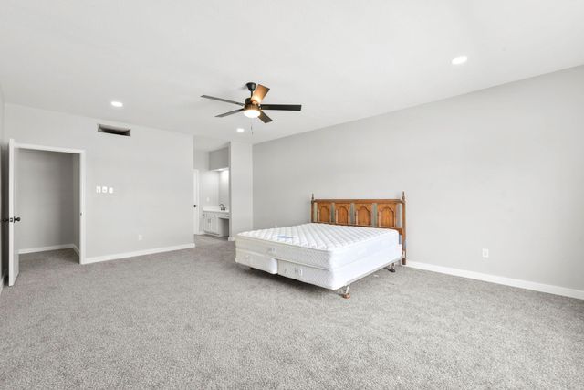 550 Wilcrest Drive 550, Houston, TX 77042