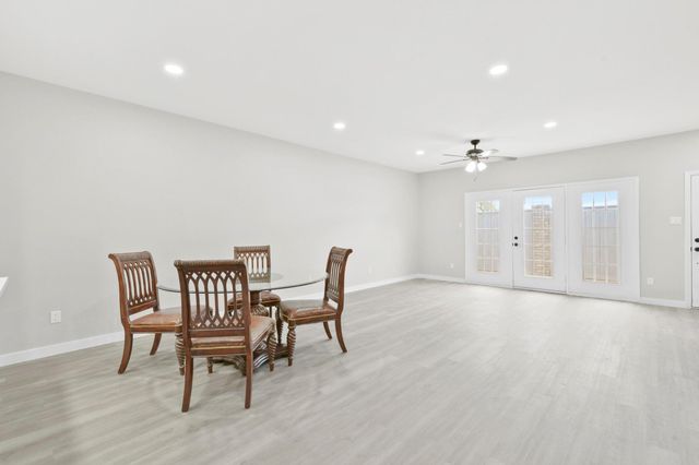 550 Wilcrest Drive 550, Houston, TX 77042