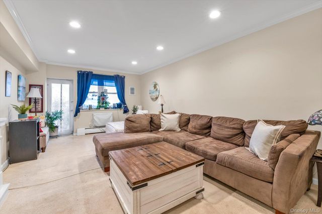 55 Monroe Boulevard 5R, Long Beach, NY 11561