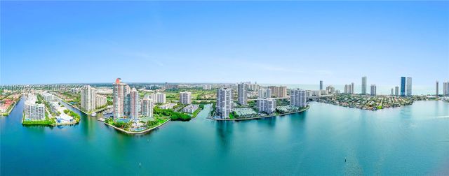 3600 Mystic Pointe Dr 306, Aventura, FL 33180