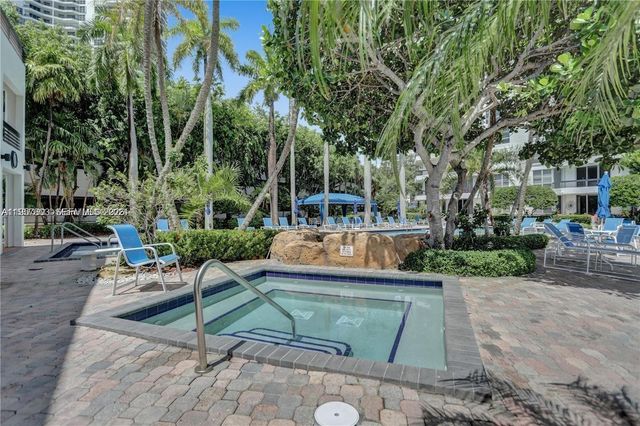 3600 Mystic Pointe Dr 306, Aventura, FL 33180