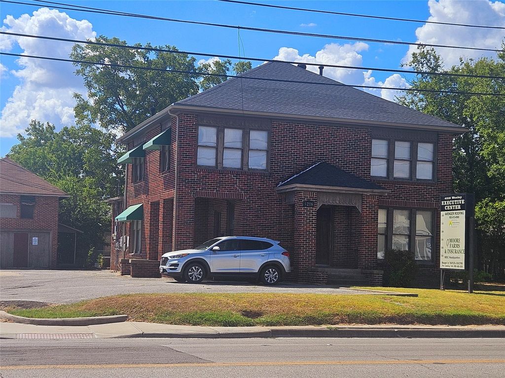 4216 WESLEY Street, Greenville, TX 75401
