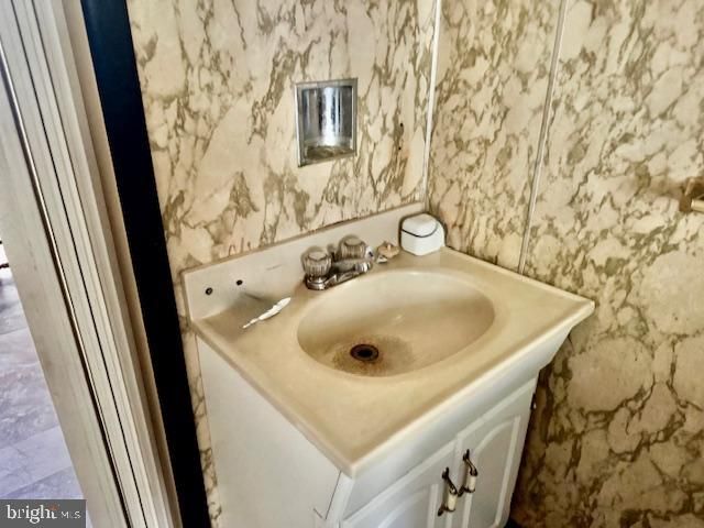 135 LOWER ST, Mahanoy City, PA 17948
