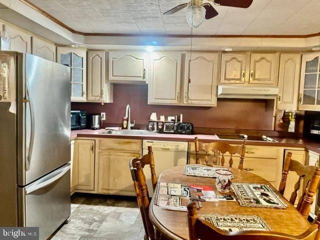135 LOWER ST, Mahanoy City, PA 17948